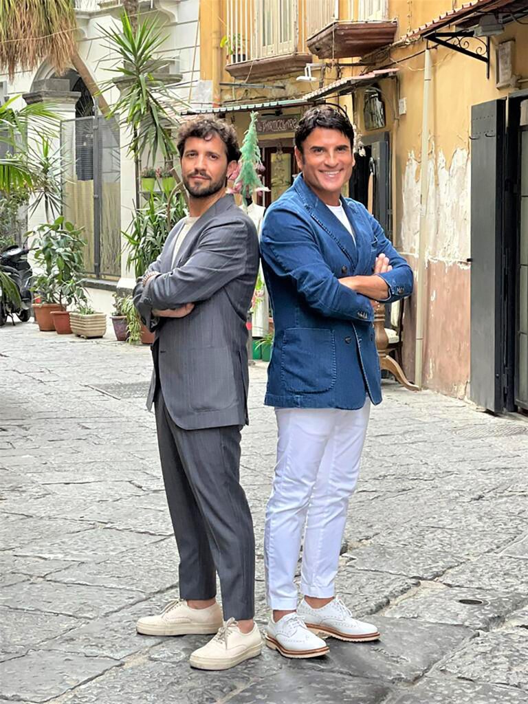 Pazzi di pizza, Sal Da Vinci e Fabio Esposito in viaggio tra le pizzerie migliori di Napoli su Food Network
