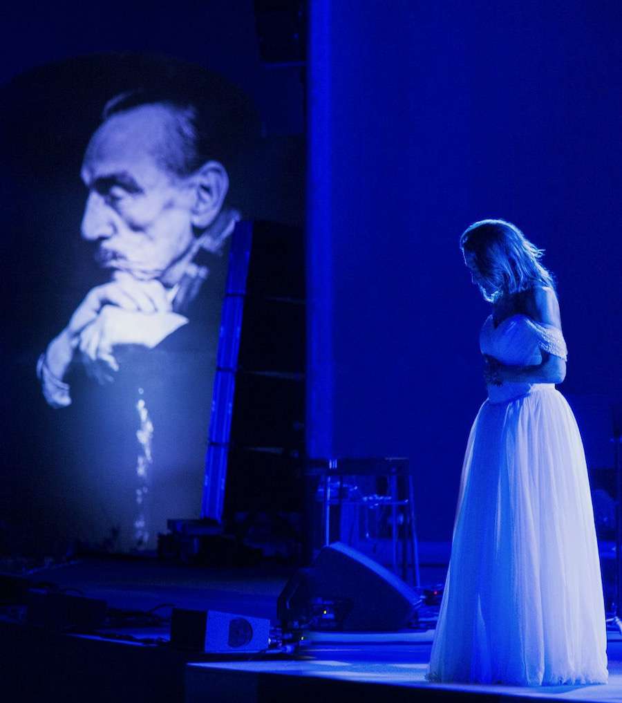 “Eduardo mio”, Lina Sastri omaggio il maestro al Teatro Augusteo di Napoli
